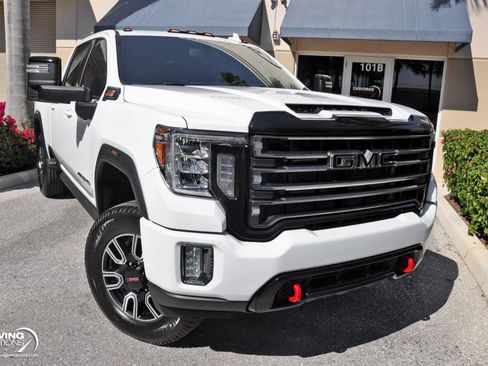 Used 2022 GMC Sierra 2500 AT4 w/ Gooseneck/5TH Wheel Package AWD/4WD image 5