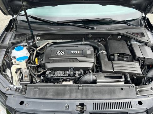 Used 2015 Volkswagen Passat 1.8T SE FWD image 21