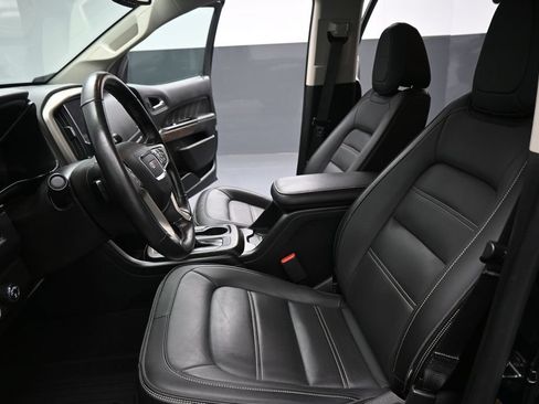 Used 2022 GMC Canyon Denali AWD/4WD image 9