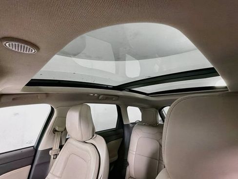 Used 2020 Lincoln Corsair Reserve w/ Equipment Group 201A AWD/4WD image 29