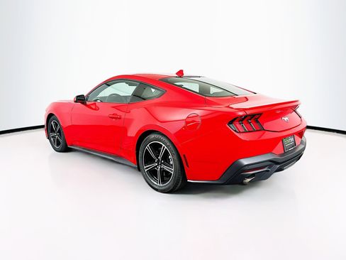 Used 2024 Ford Mustang Premium image 5