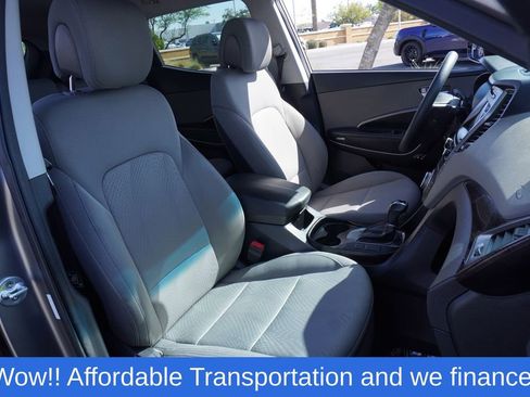 Used 2017 Hyundai Santa Fe Sport FWD image 12