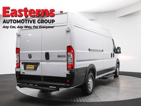 Used 2023 RAM ProMaster 3500 w/ Driver Convenience Group image 5