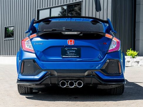 Used 2018 Honda Civic Type R image 6