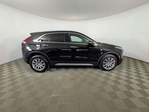 Used 2021 Cadillac XT4 Premium Luxury w/ Cold Weather Package image 2