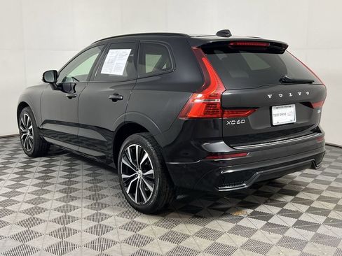 Used 2023 Volvo XC60 B5 Plus w/ Climate Package image 8