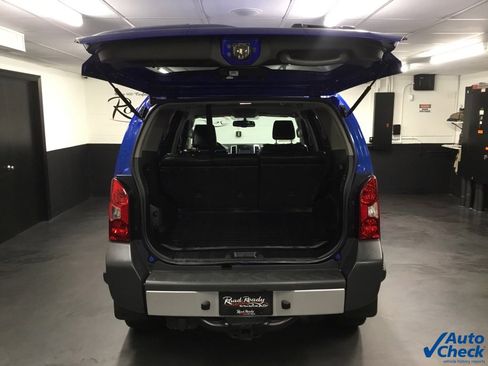 Used 2015 Nissan Xterra PRO-4X w/ Pro-4x Leather Package image 12