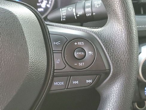 Used 2019 Toyota RAV4 XLE image 36