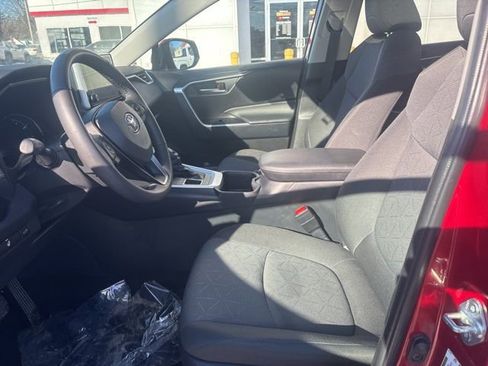 Used 2024 Toyota RAV4 XLE image 11