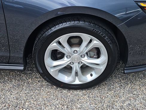Certified 2023 Honda Accord LX image 10