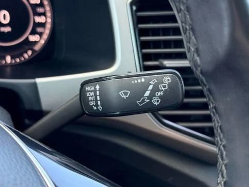 Used 2019 Volkswagen Atlas SEL Premium image 38