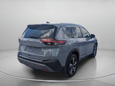 Used 2021 Nissan Rogue SL FWD image 8
