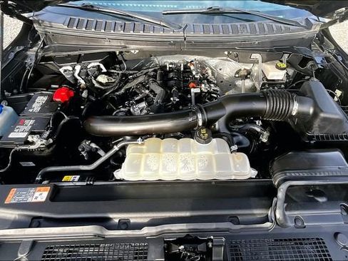 Used 2024 Ford Expedition Max Limited image 9