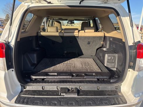 Used 2010 Toyota 4Runner Limited image 20