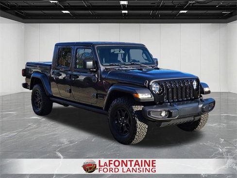 Used 2021 Jeep Gladiator Willys image 7