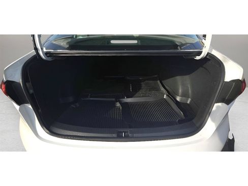 Used 2020 Toyota Corolla LE w/ LE Convenience Package FWD image 19