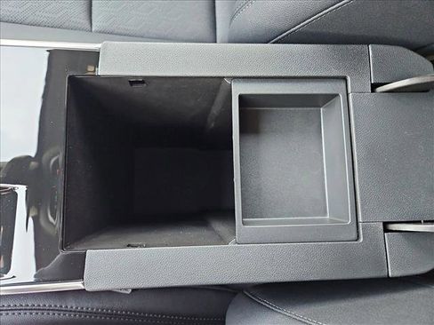 New 2026 Chevrolet Equinox LT w/ Convenience Package II image 12