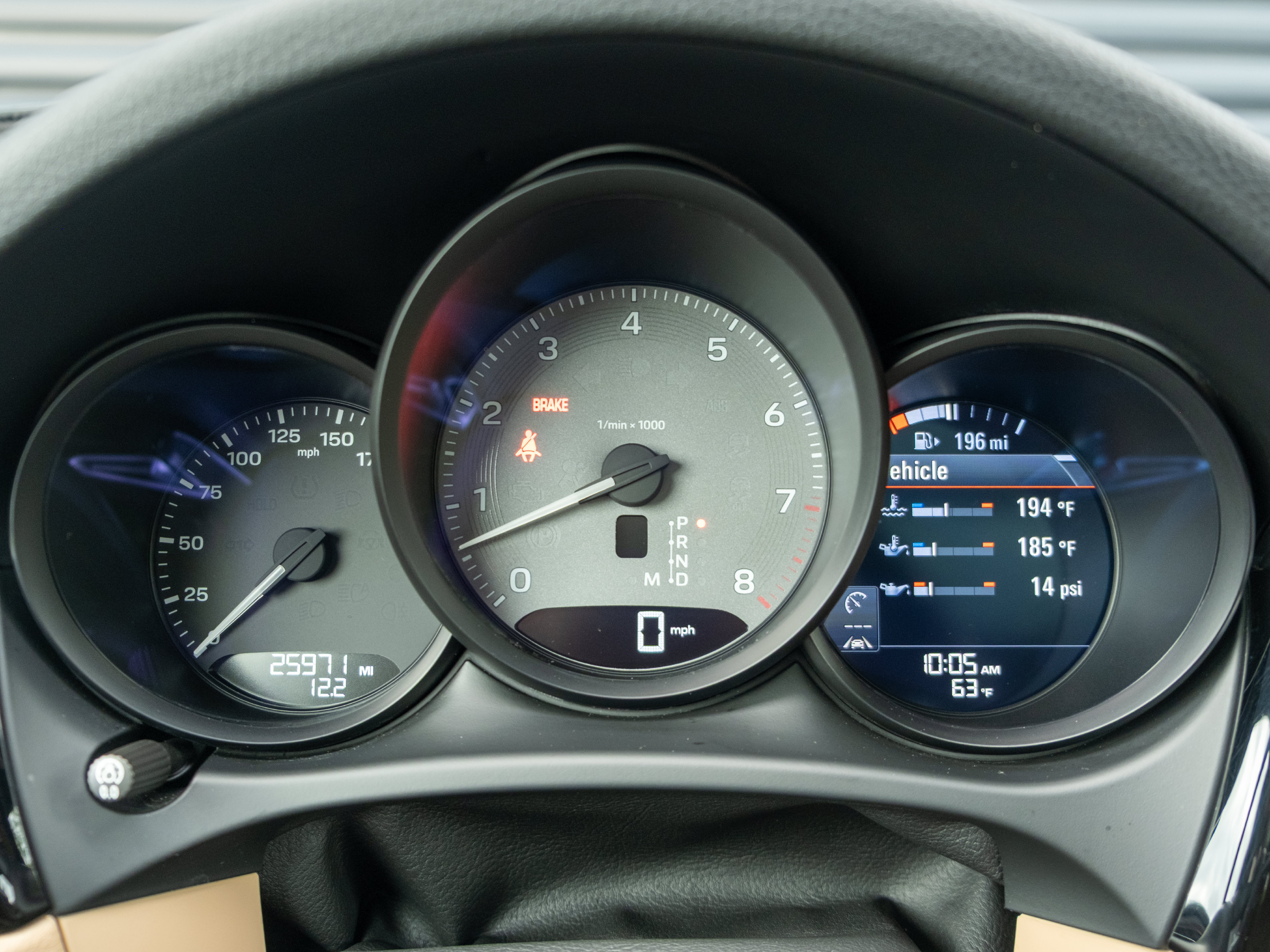 Certified 2023 Porsche Macan S AWD/4WD image 28