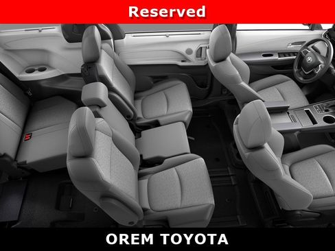 New 2026 Toyota Sienna LE AWD/4WD image 15