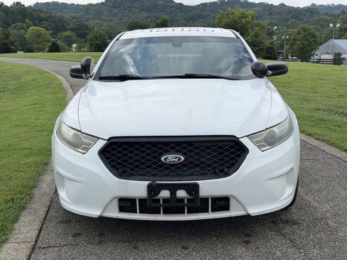 Used 2014 Ford Taurus Police Interceptor AWD image 7