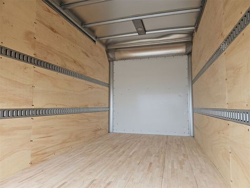 New 2025 Chevrolet Express 3500 w/ Power Convenience Package image 19