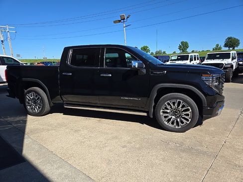 Used 2026 GMC Sierra 1500 Denali Ultimate AWD/4WD image 14
