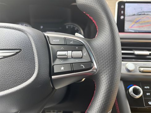 New 2025 Genesis G70 2.5T w/ Sport Prestige Package image 28