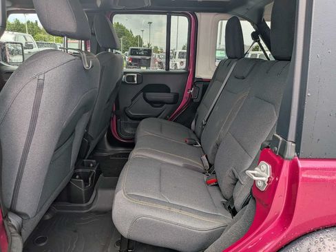 Used 2024 Jeep Wrangler Unlimited Sport AWD/4WD image 13