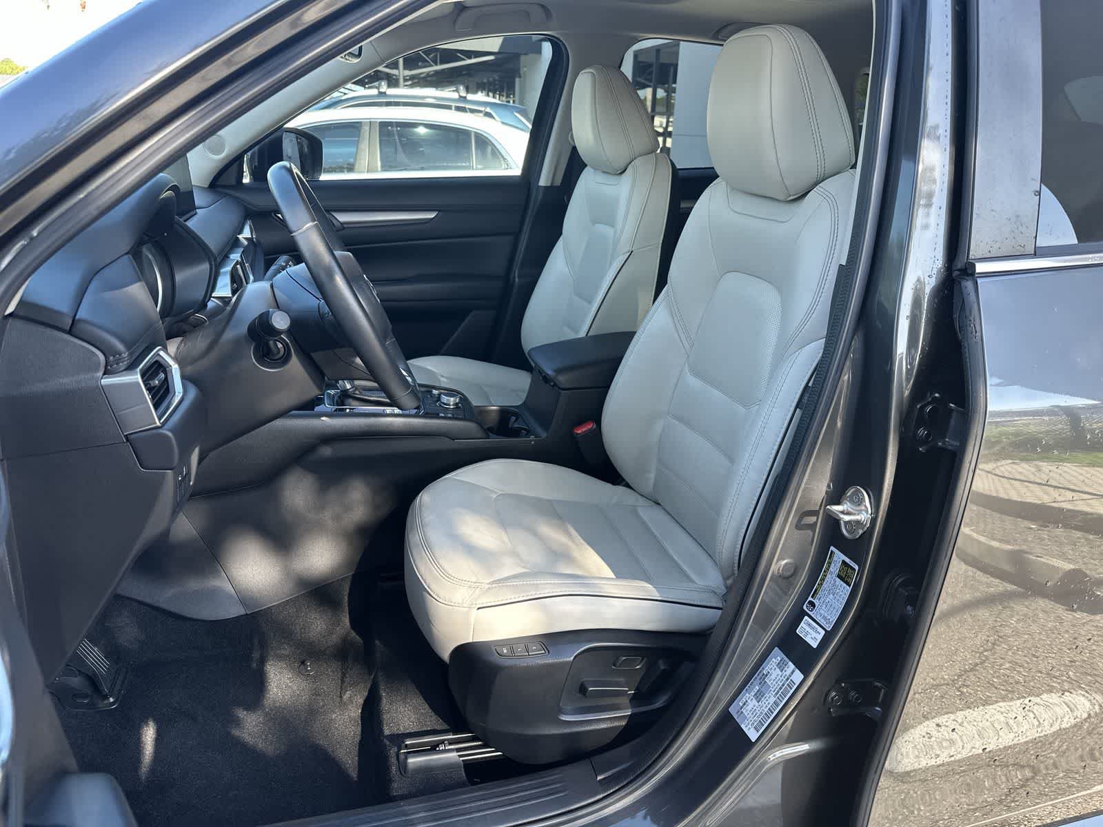 Used 2024 MAZDA CX-5 AWD 2.5 S w/ Preferred Package image 3