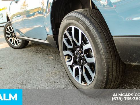 Used 2024 Ford Maverick Lariat image 13