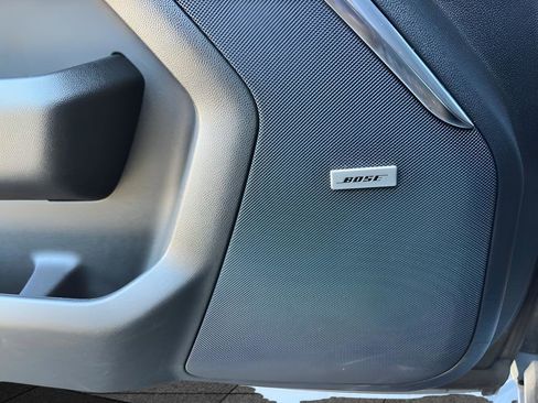 Used 2024 GMC Yukon Denali image 13