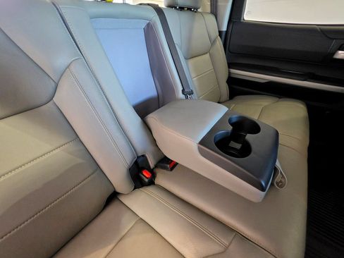 Used 2021 Toyota Tundra SR5 w/ SR5 Leather Package AWD/4WD image 46