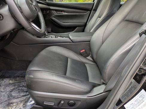 Used 2025 MAZDA MAZDA3 s image 17