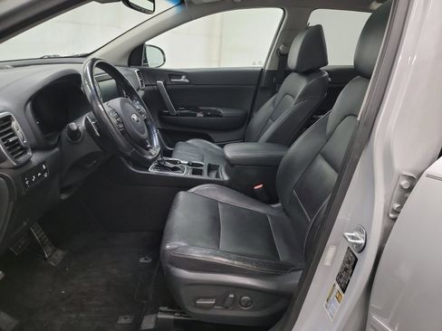 Used 2017 Kia Sportage SX image 12