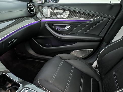 Used 2021 Mercedes-Benz E 63 AMG S image 40