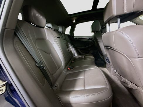 Used 2017 Porsche Macan GTS w/ Premium Package Plus image 27