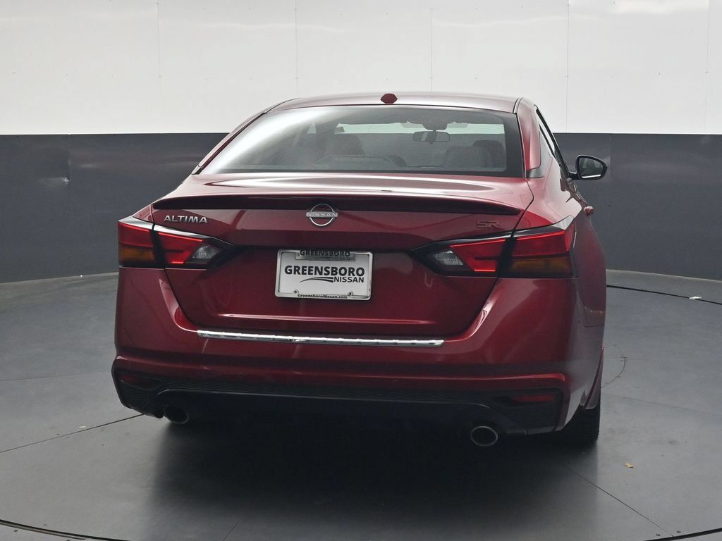 Certified 2023 Nissan Altima 2.5 SR FWD image 5