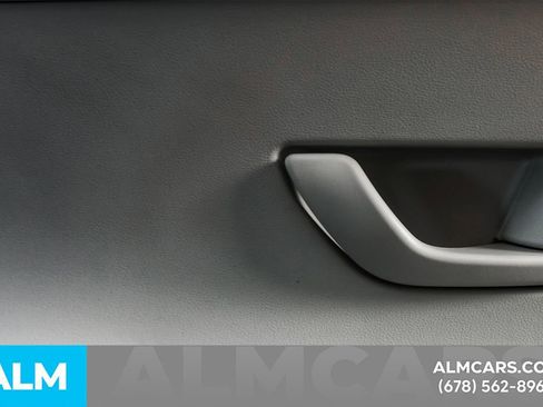 Used 2025 Hyundai Kona SE image 52