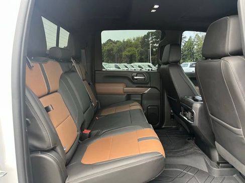 Used 2022 Chevrolet Silverado 2500 High Country AWD/4WD image 10