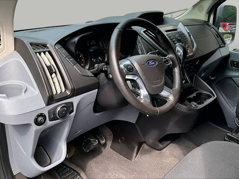 Used 2017 Ford Transit 150 XLT RWD image 24
