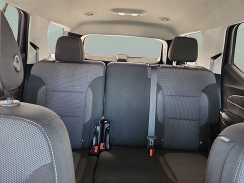 Used 2020 Chevrolet Traverse LS FWD image 19