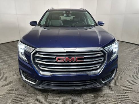 Used 2022 GMC Terrain SLT w/ Infotainment Package II image 8