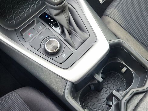 New 2025 Toyota RAV4 LE image 15