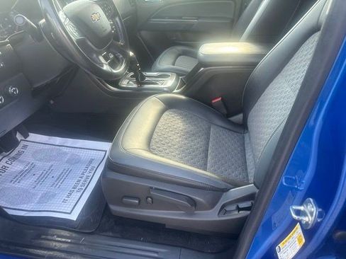 Used 2018 Chevrolet Colorado Z71 AWD/4WD image 10