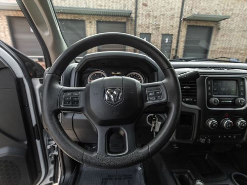 Used 2017 RAM 2500 Tradesman w/ Chrome Appearance Group image 25