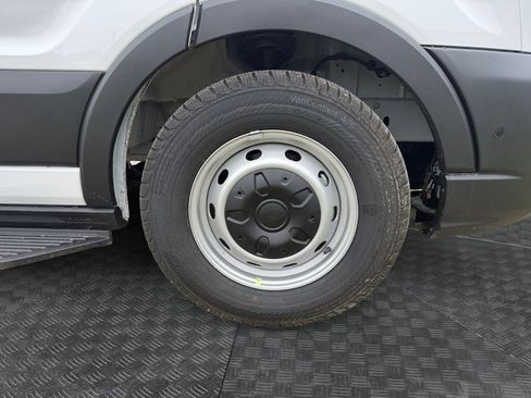 New 2026 Ford Transit 350 XL image 17