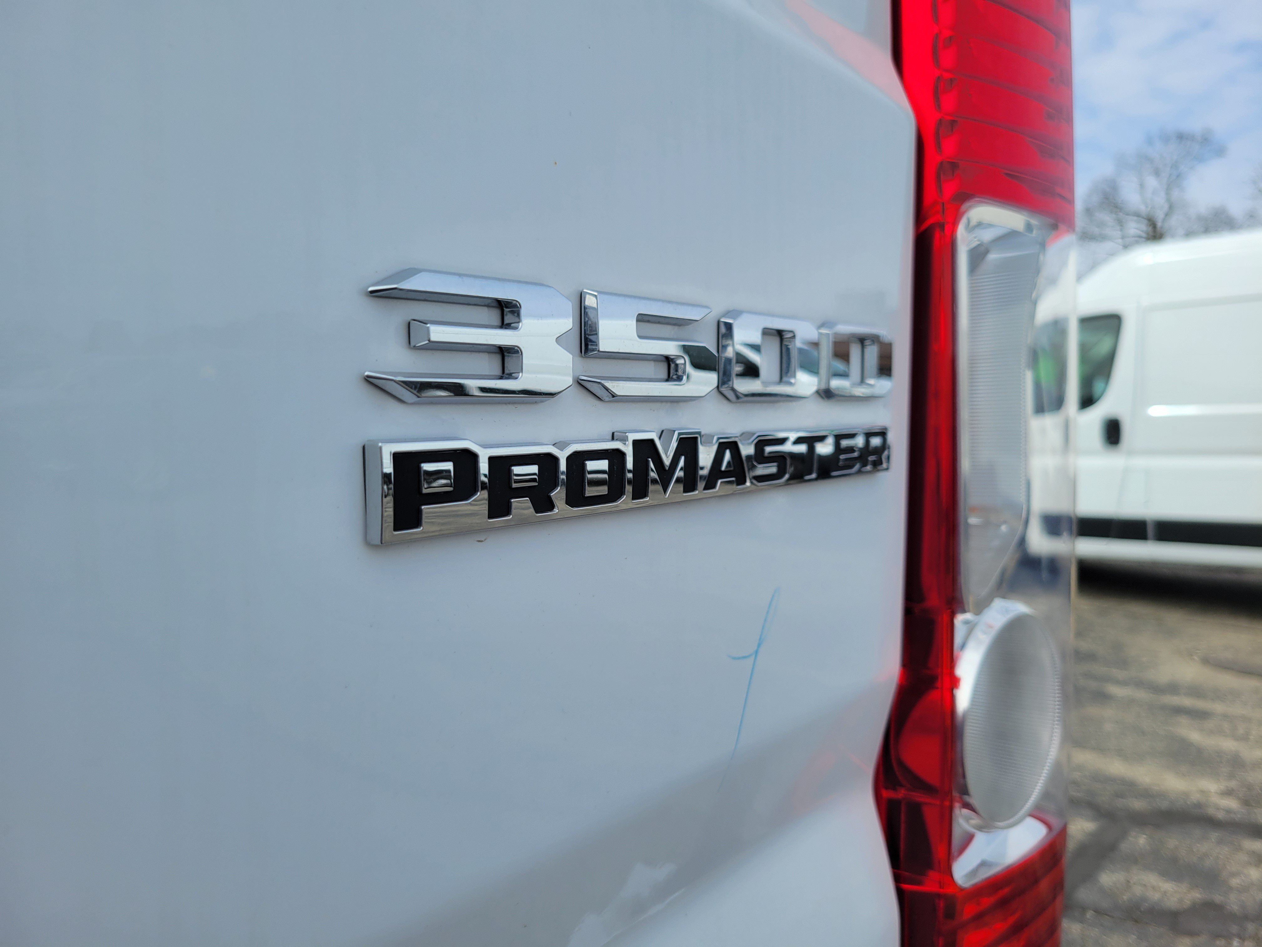 Used 2025 RAM ProMaster 3500 w/ Quick Order Package 22G SLT FWD image 20