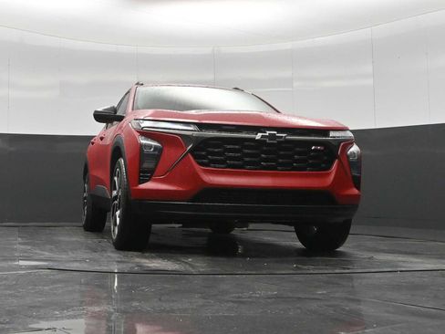 New 2026 Chevrolet Trax RS w/ Driver Confidence Package FWD image 25