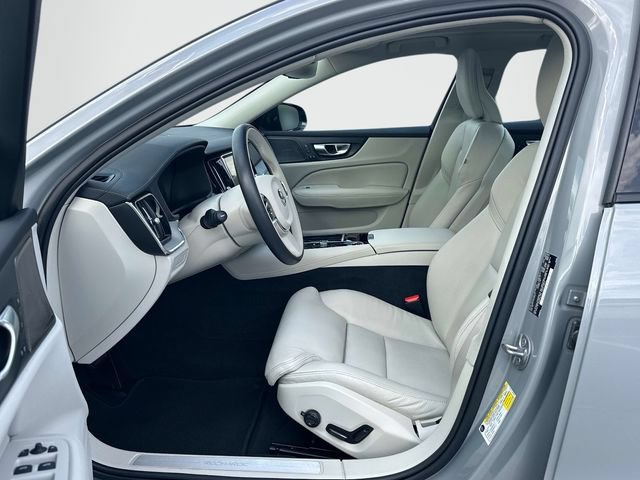 Used 2024 Volvo S60 T8 Ultimate w/ Climate Package AWD/4WD image 16