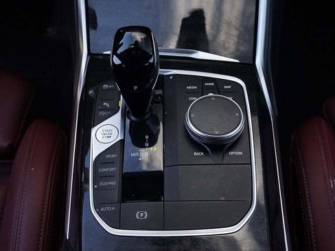 Used 2022 BMW 330i xDrive Sedan w/ Premium Package 2 image 51